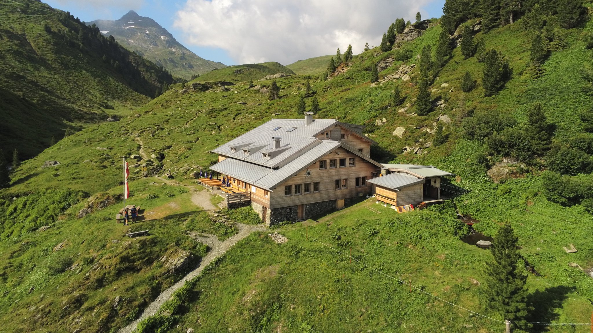 Die "Neue Bamberger Hütte" liegt auf rund 1.700 Metern in den Kitzbüheler Alpen in Tirol.