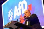 13.01.2024: Stephan Protschka, wiedergewählter Landesvorsitzender der AfD Bayern und Bundestagsabgeordneter spricht beim Landesparteitag im Hippodrom zu den Parteimitgliedern. | Bild:picture alliance/dpa/Daniel Löb