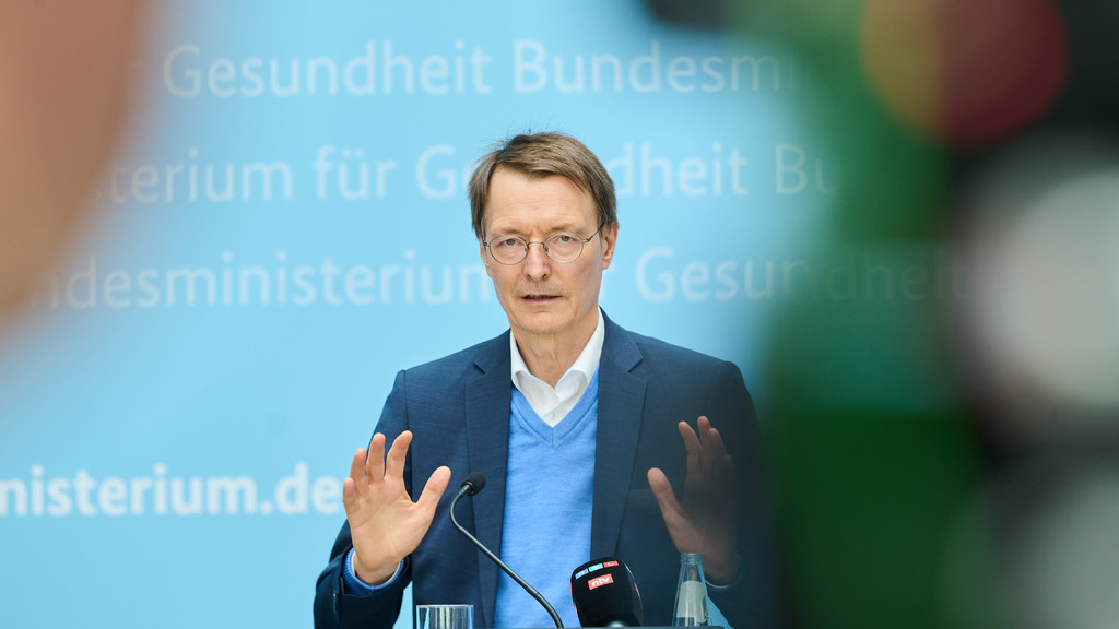 Bundesgesundheitsminister Karl Lauterbach (SPD) 