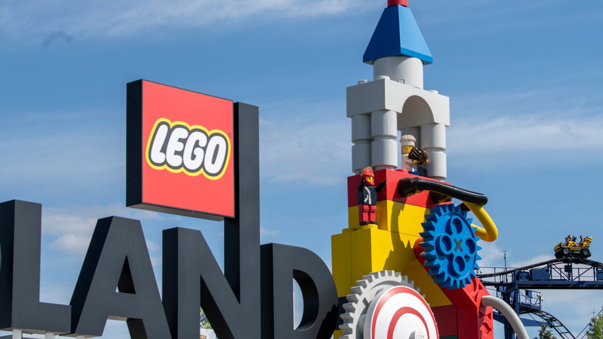 Eingangsbereich des Günzburger Freizeitparks Legoland