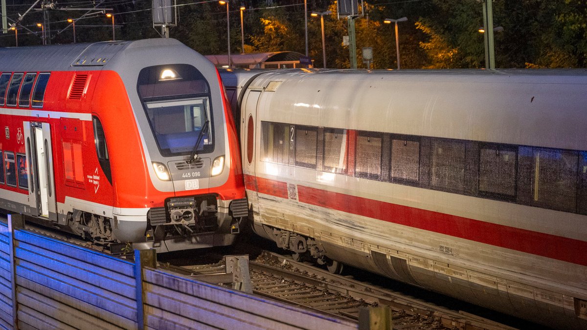 Bei dem Zugunfall bei Reichersthausen haben sind letze Woche ein ICE und ein Regionalzug seitlich kollidiert. 