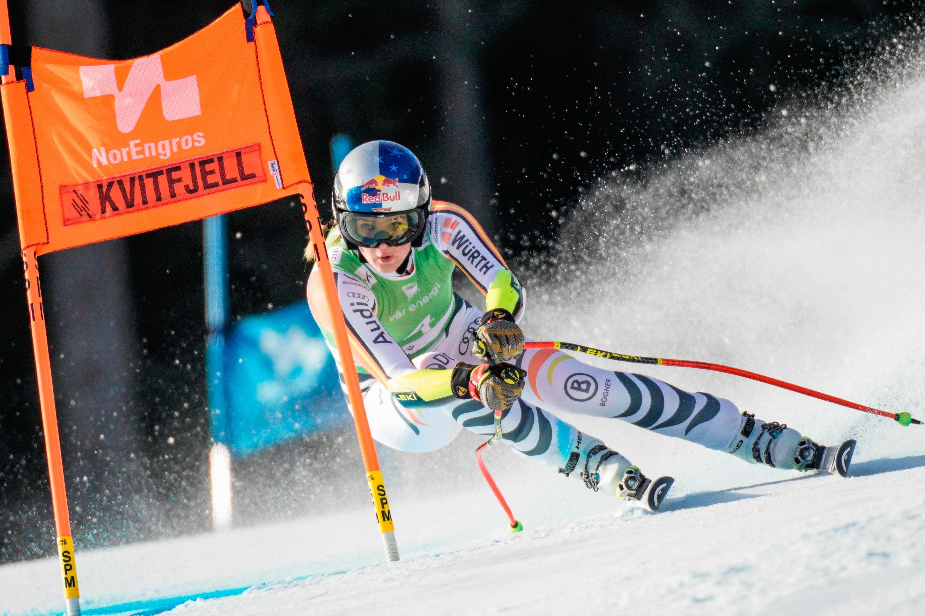 02.03.2025, Norwegen, Kvitfjell: Ski alpin: Weltcup
Super G, Damen. Emma Aicher aus Deutschland in Aktion. 