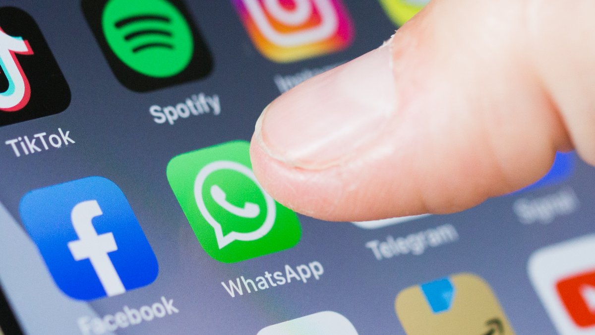 Plötzlich neuer Chat in WhatsApp: Was soll das?
