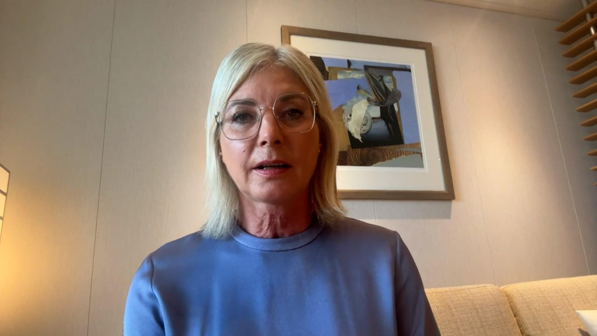 Straftäter in der forensischen Psychiatrie, die nicht therapiefähig sind, sollen schneller ins Gefängnis gebracht werden. Dafür will sich Bayerns Sozialministerin Scharf einsetzen.