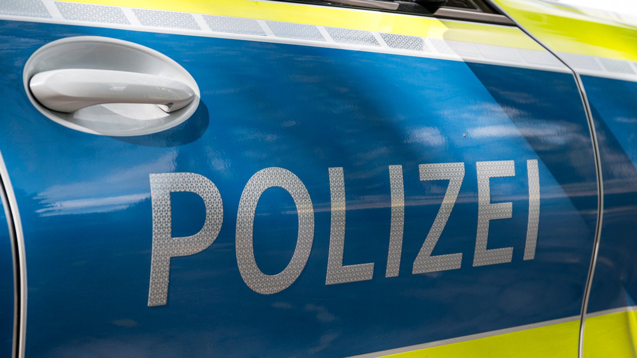 23-jähriger Afghane in Stein angegriffen - Polizei sucht Zeugen