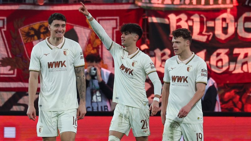 Rodrigo Ribeiro feiert sein Tor gegen den 1. FC Köln | Bild: picture alliance / kolbert-press/Martin Agüera Rodrigo Ribeiro feiert sein Tor gegen den 1. FC Köln