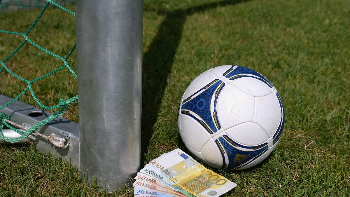 Fußball und Geld - auch im Amateurfußball ein wichtiges Thema