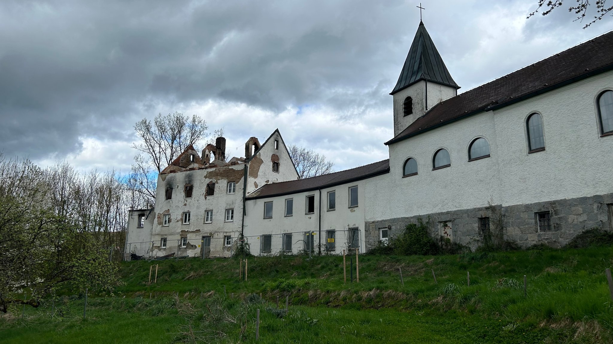 Nach dem Brand: Bergfried soll wieder zur Kulturstätte werden