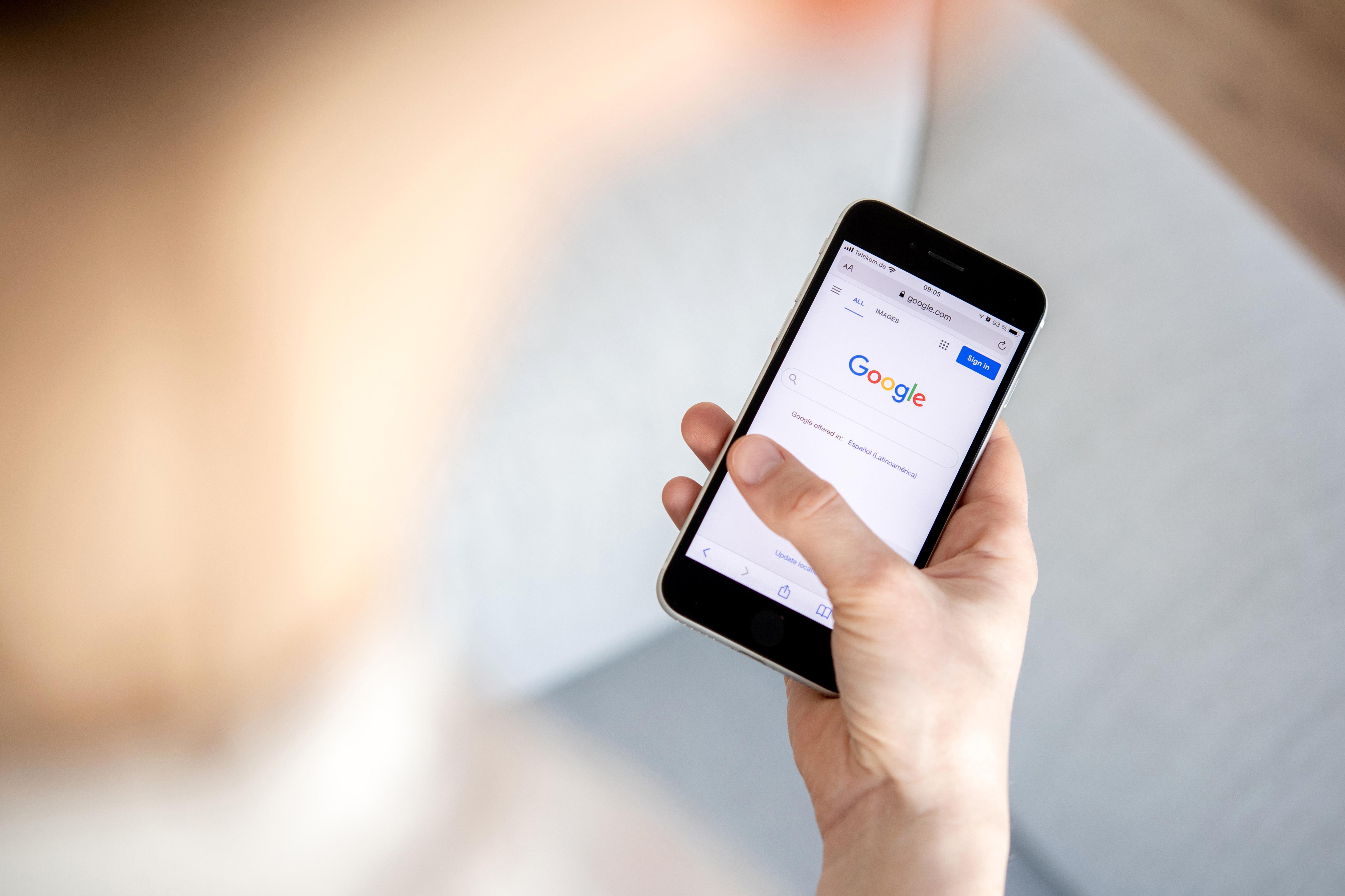 Google und andere Werbeanbieter sammeln fleißig Standortdaten von Millionen Nutzern. Diese können unter Umständen in falsche Hände geraten.