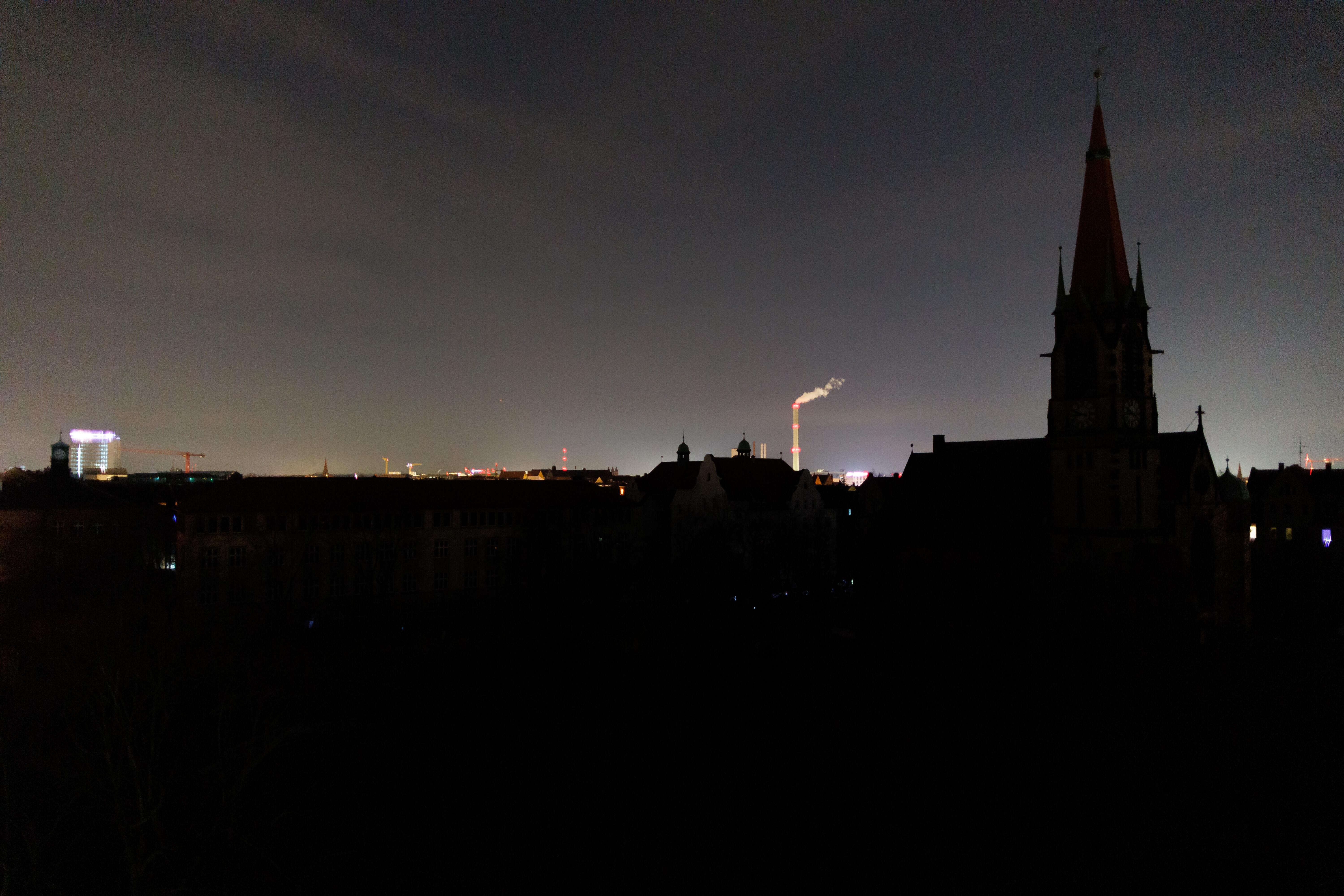 Archivbild von 2023: Stromausfall in mehreren Stadtteilen Nürnbergs