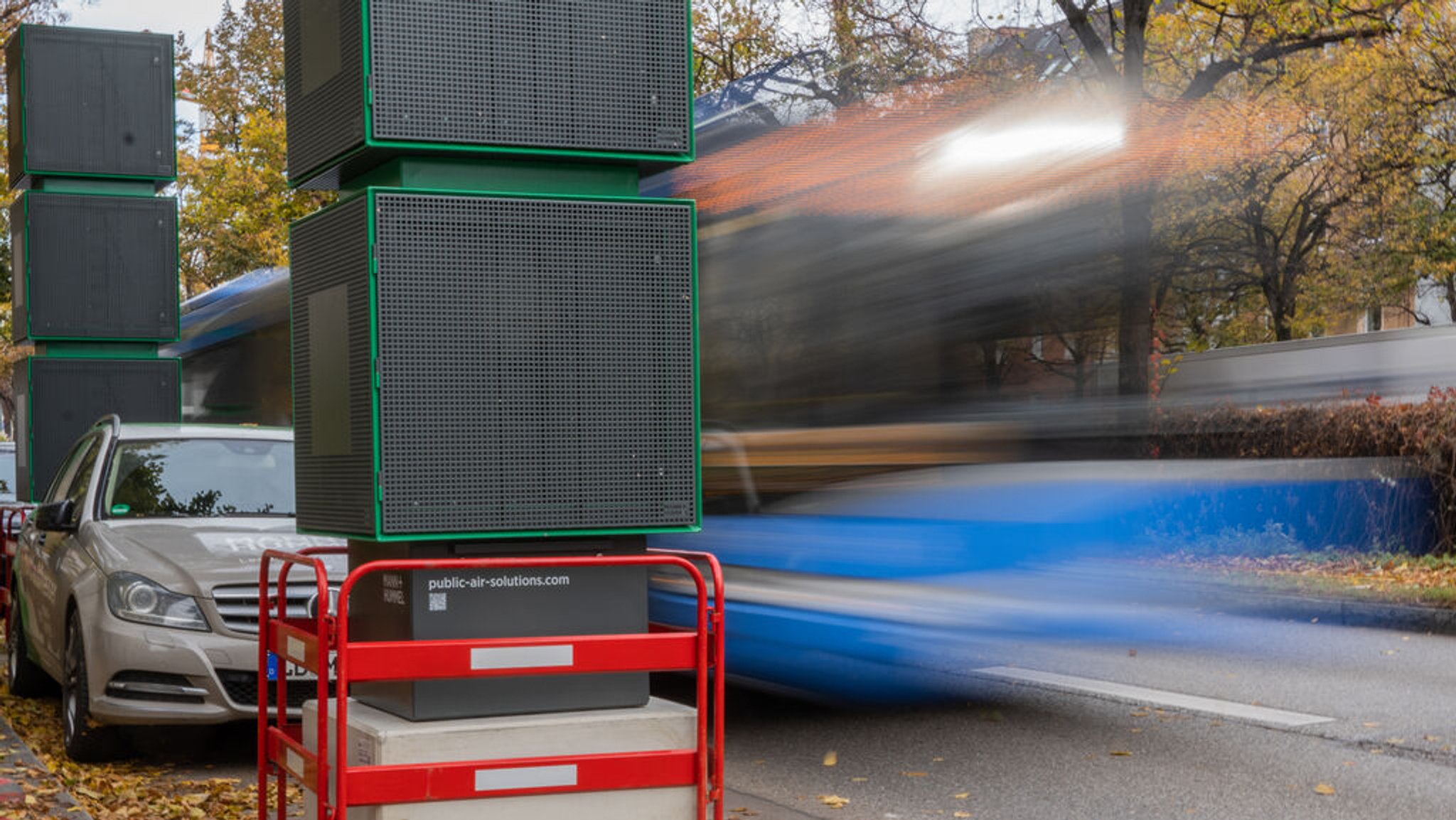 Luftfilter am Mittleren Ring in München (Archivbild)