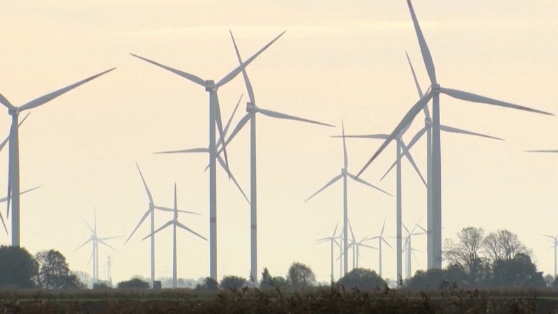 Deutschland erreicht seine Klimaziele - die Emissionen sanken im letzten Jahr laut Bundesumweltamt um 3,4 %. | Bild: Bayerischer Rundfunk 2025 Deutschland erreicht seine Klimaziele - die Emissionen sanken im letzten Jahr laut Bundesumweltamt um 3,4 %.