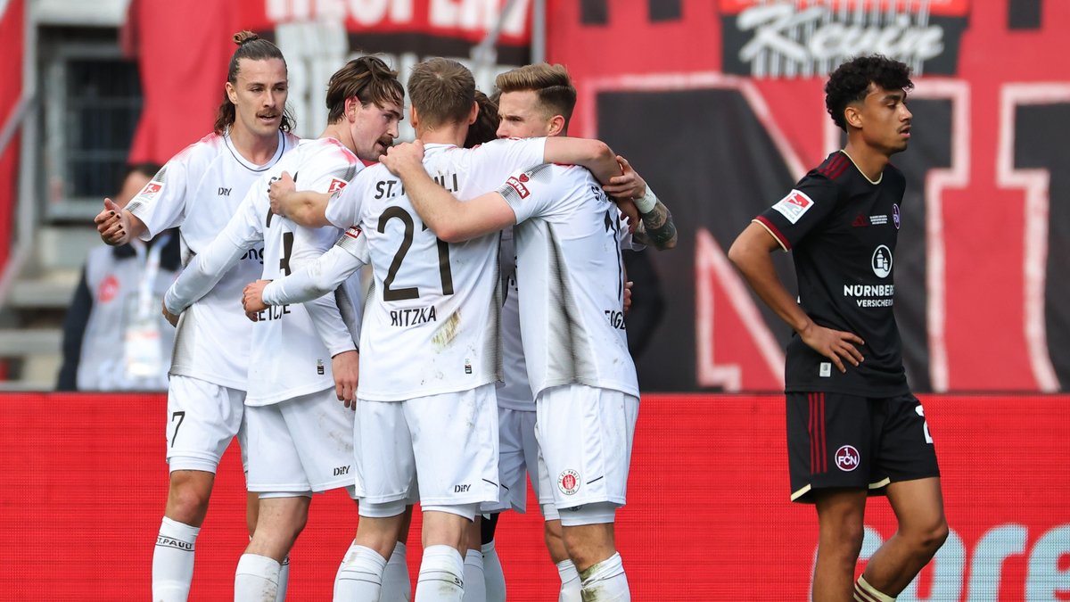 St. Pauli jubelt, Enttäuschung beim 1. FC Nürnberg