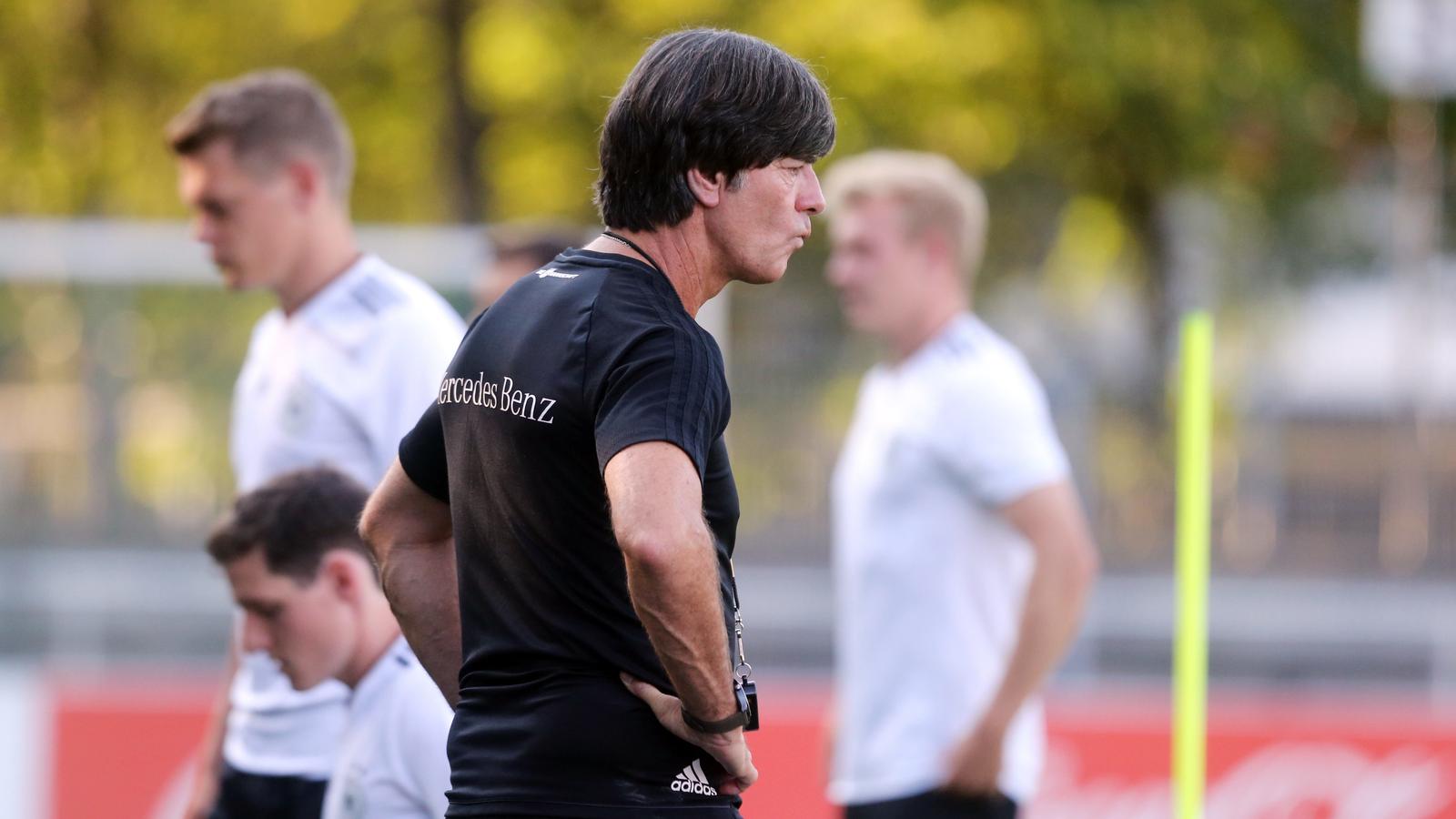 Löw spricht Klartext bei der Rückkehr in die Heimat BR24