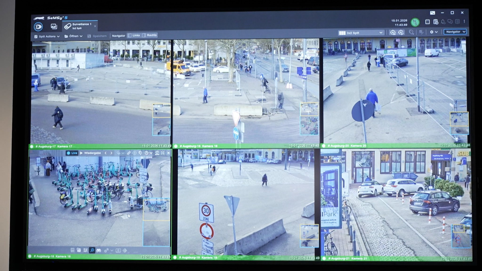 Sechs Kameras, die ihr Signal live an die Polizei übermitteln, sollen das Sicherheitsgefühl der Bürger am Augsburger Hauptbahnhof erhöhen. | Bild: BR24 Sechs Kameras, die ihr Signal live an die Polizei übermitteln, sollen das Sicherheitsgefühl der Bürger am Augsburger Hauptbahnhof erhöhen.