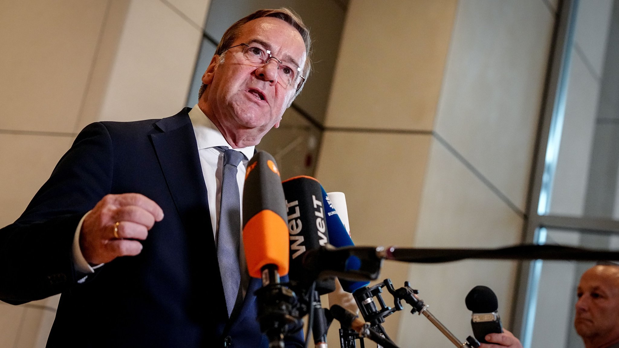 Koalitionsstreit über Wehrdienst: Union schießt gegen Pistorius