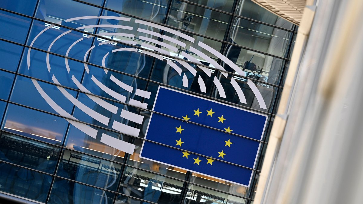 KI-Regulierung – Verhandlungen in Brüssel auf der Kippe?  