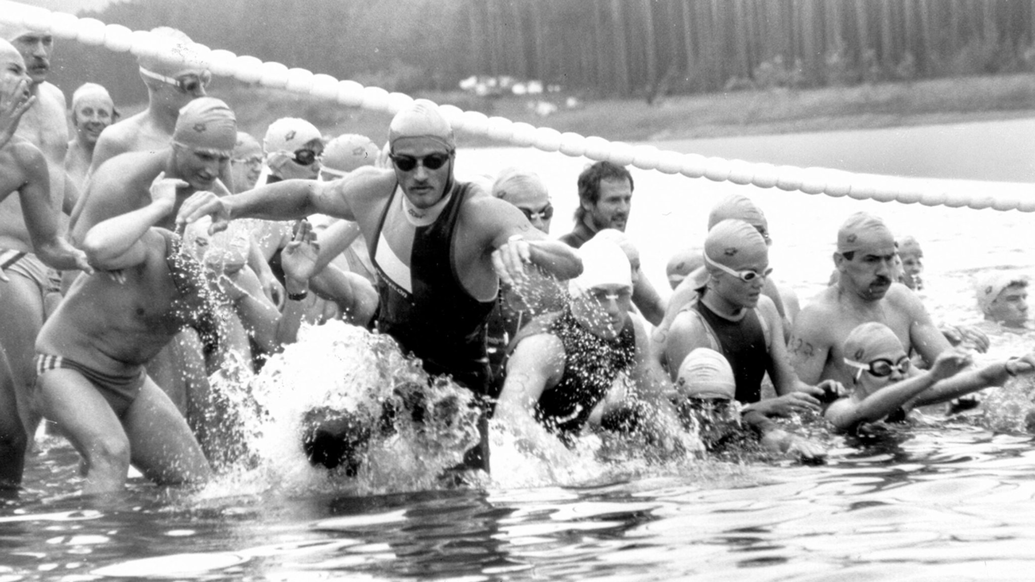 Schwimmstart beim ersten Frankentriathlohn 1984