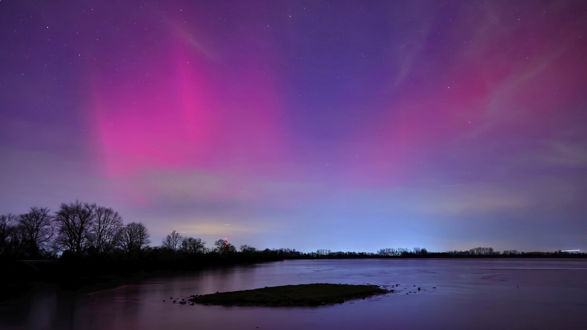 Erste Polarlichter des Jahres bei München zu sehen