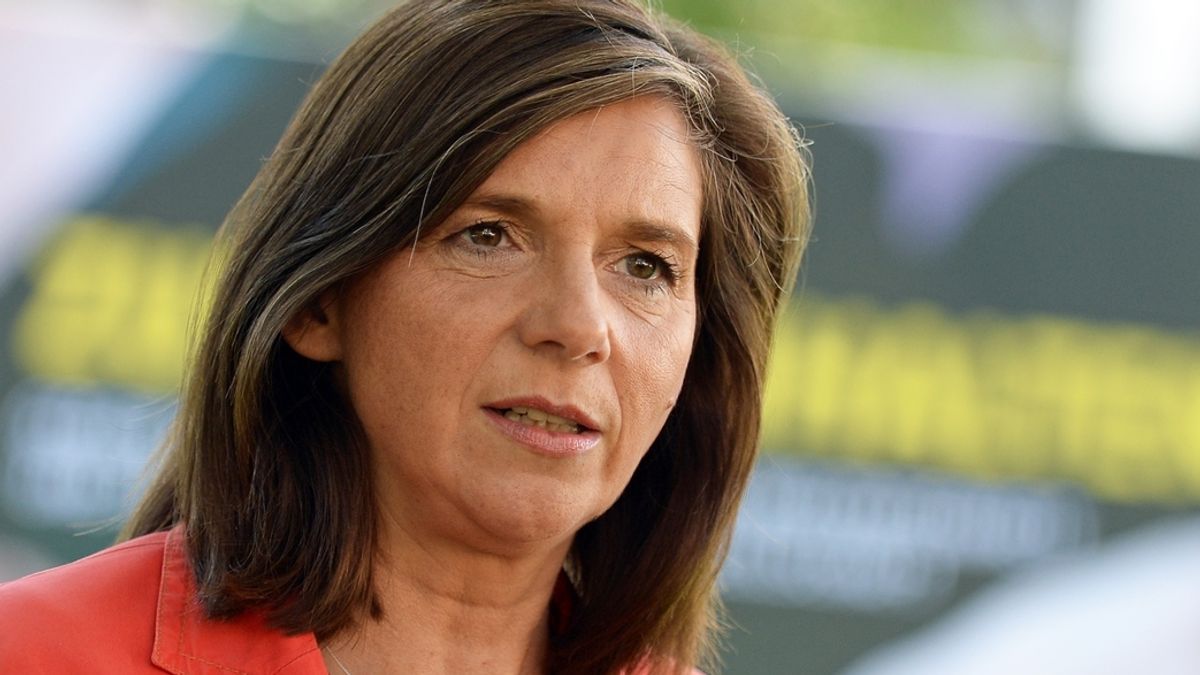 Göring-Eckardt zu Moria: Kein Alleingang, sondern Vorangehen | BR24