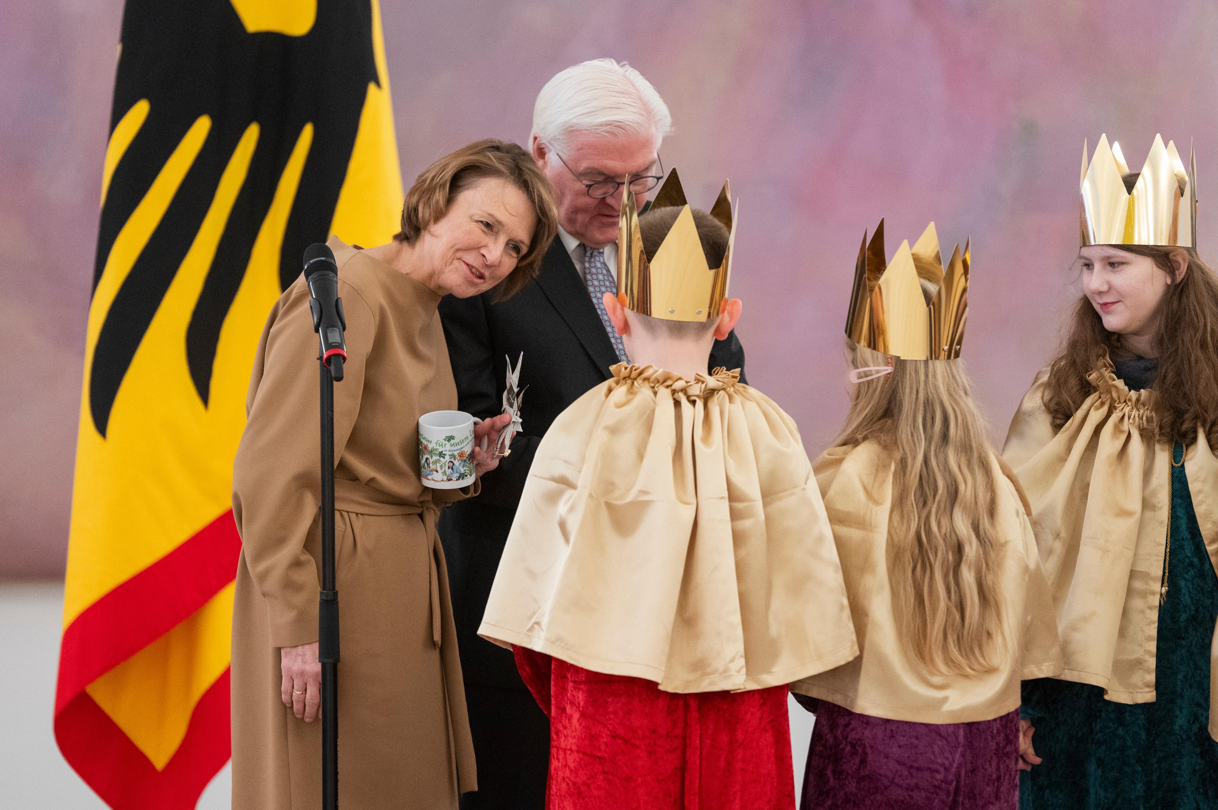 Bundespräsident Empfängt Sternsinger Im Schloss Bellevue | BR24