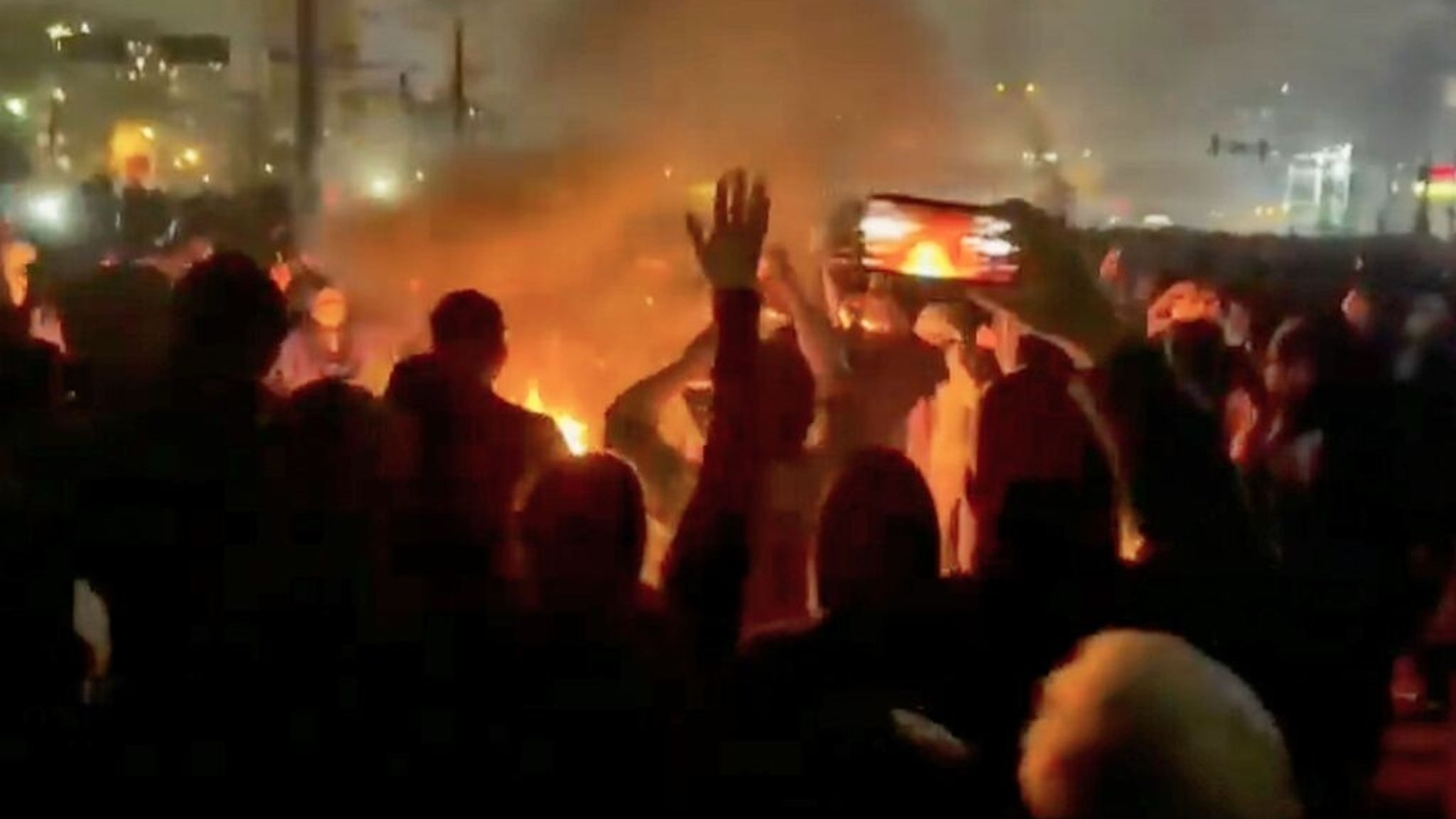 Weiter Massenproteste im Iran – offenbar Hunderte Tote