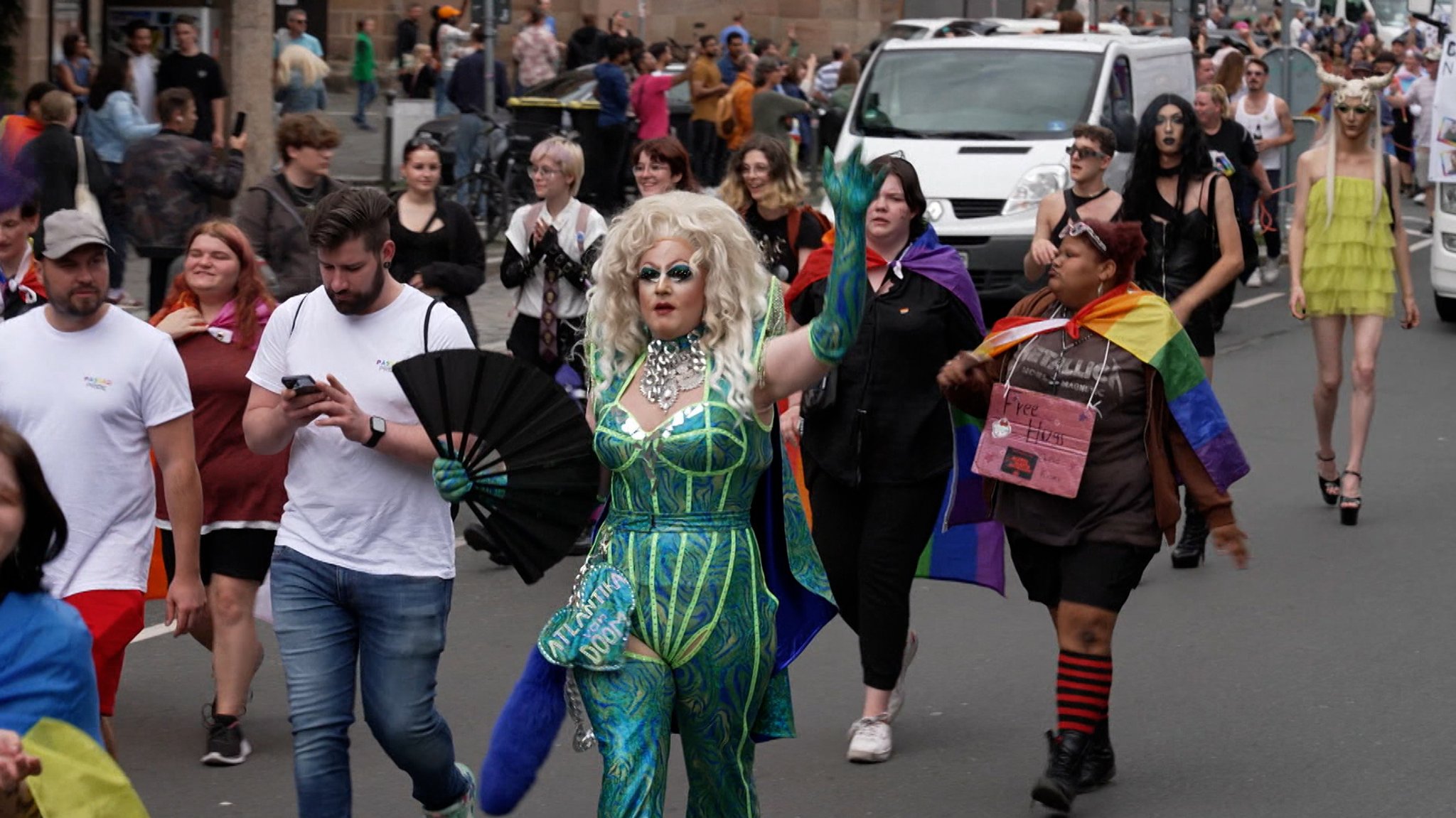 Teilnehmer beim CSD in Nürnberg