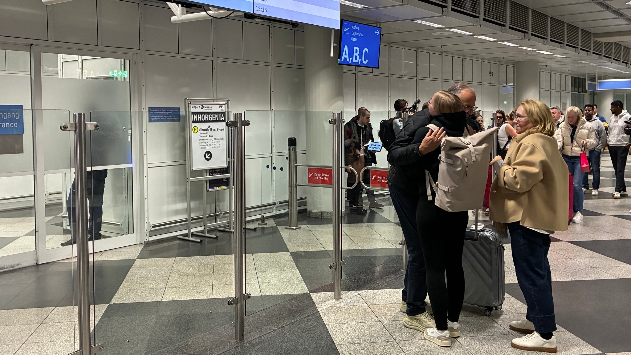 Zwei Flugzeuge von der Arabischen Halbinsel in München gelandet