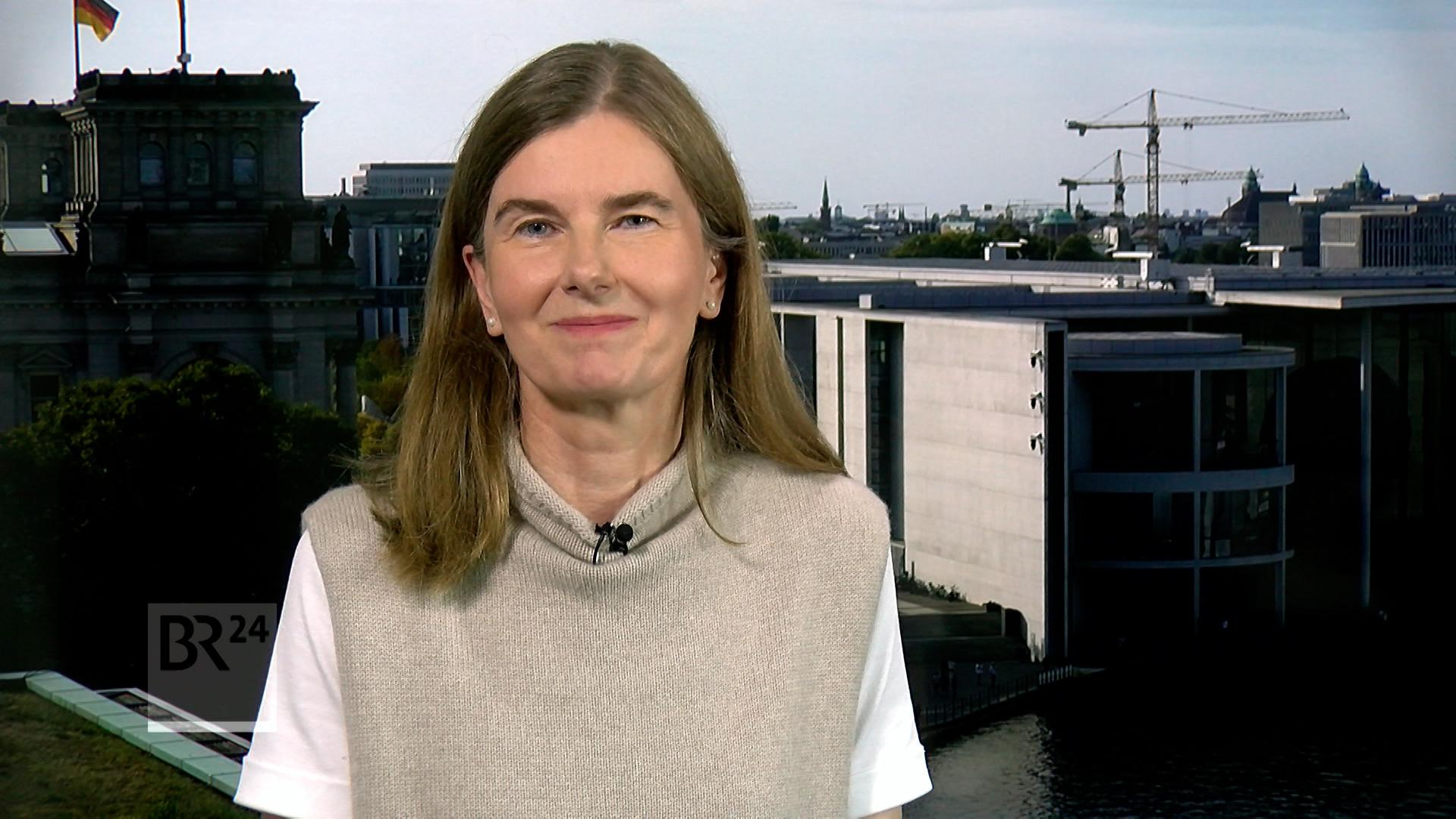 Wie dieser Autogipfel einzuschätzen ist und welche Forderungen überhaupt politisch umsetzbar sind, das erklärt BR-Berlin-Korrespondentin Barbara Kostolnik.