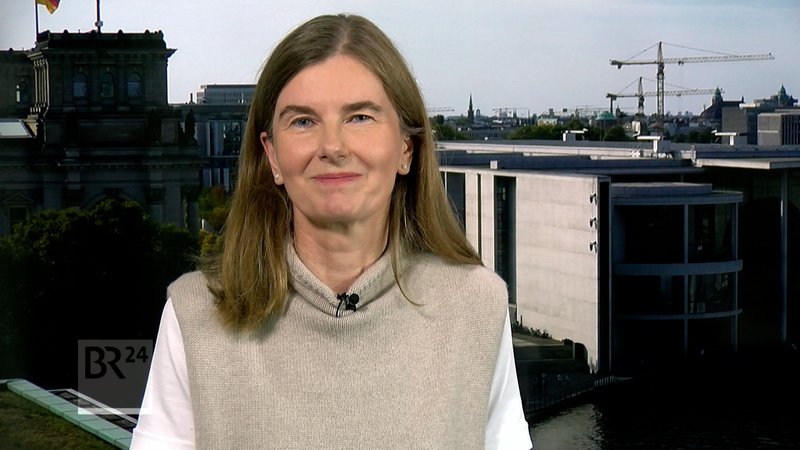 Wie dieser Autogipfel einzuschätzen ist und welche Forderungen überhaupt politisch umsetzbar sind, das erklärt BR-Berlin-Korrespondentin Barbara Kostolnik. | Bild: Bayerischer Rundfunk 2024 Wie dieser Autogipfel einzuschätzen ist und welche Forderungen überhaupt politisch umsetzbar sind, das erklärt BR-Berlin-Korrespondentin Barbara Kostolnik.