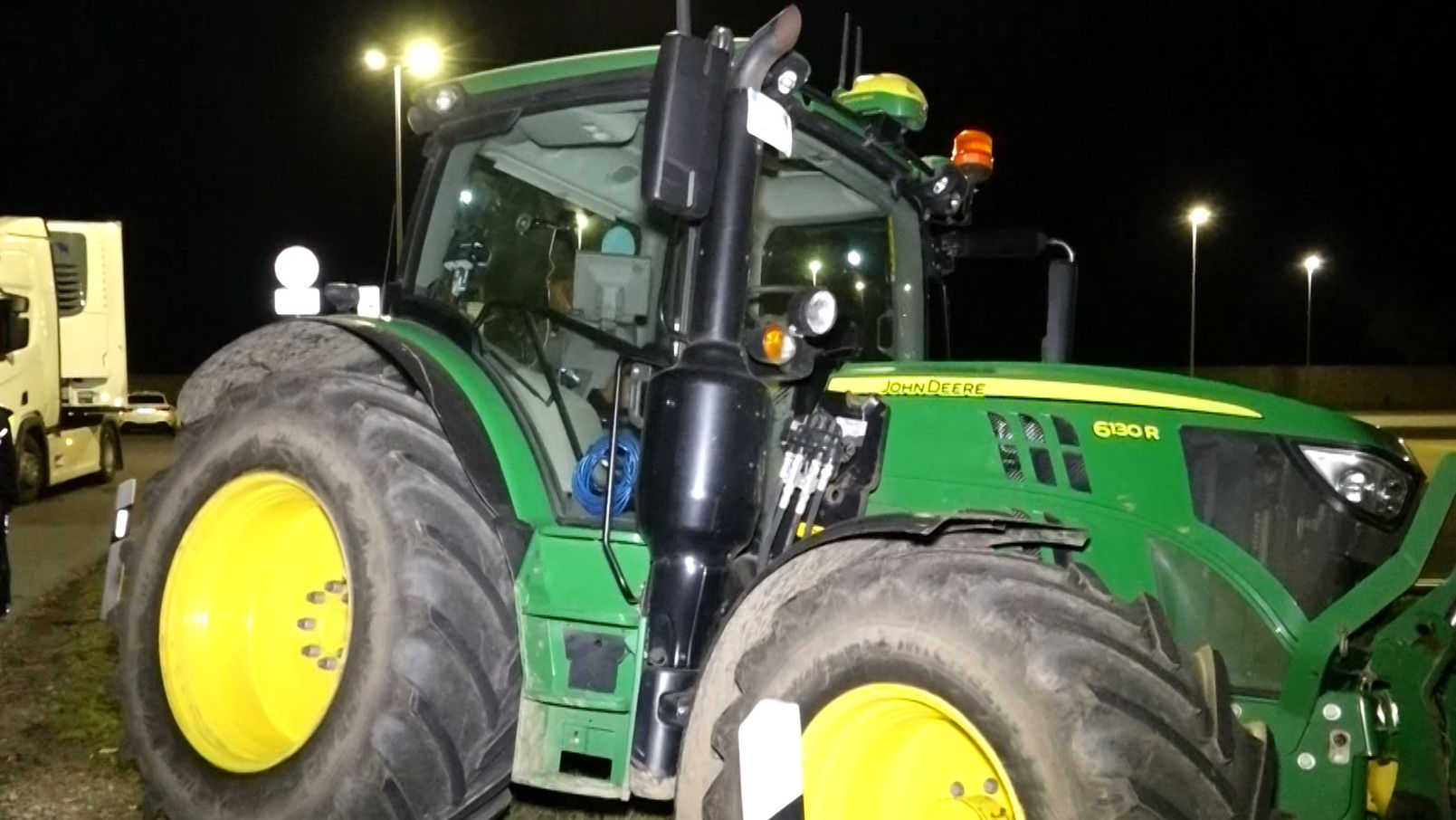 Eggolsheim Landwirte Blockieren Zufahrten Zu Lidl Zentrallager Br24