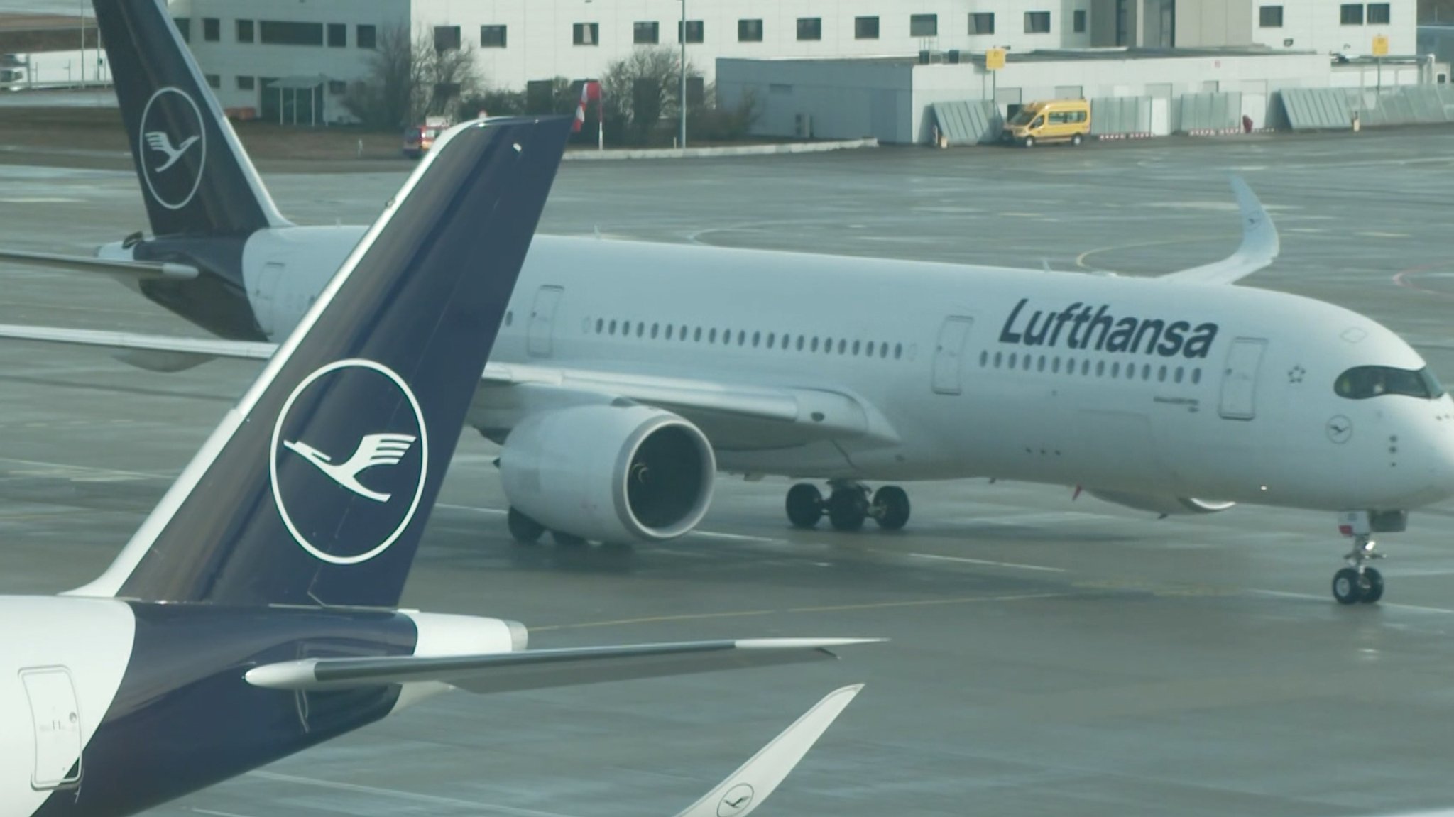 Streik bei der Lufthansa betrifft viele Passagiere | Bild: BR Streik bei der Lufthansa betrifft viele Passagiere