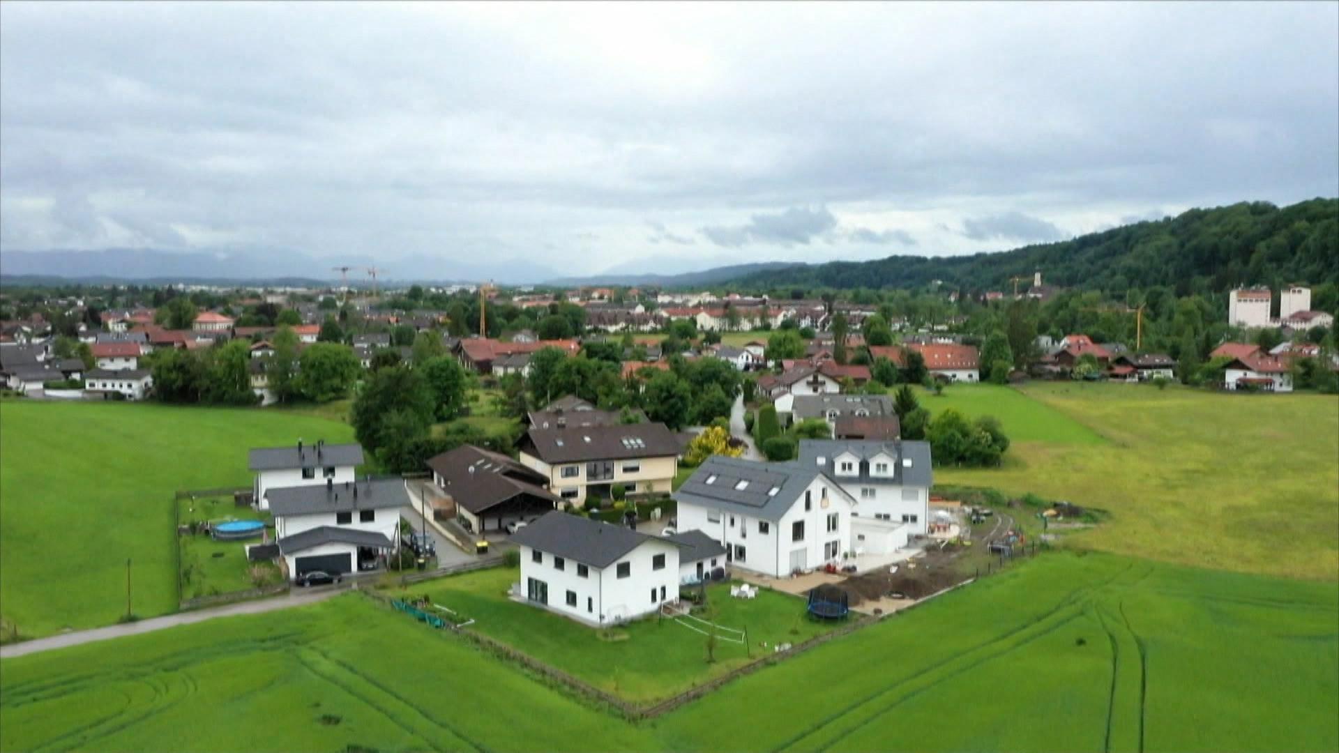 Diese Häuser in Wolfratshausen müssen abgerissen werden.