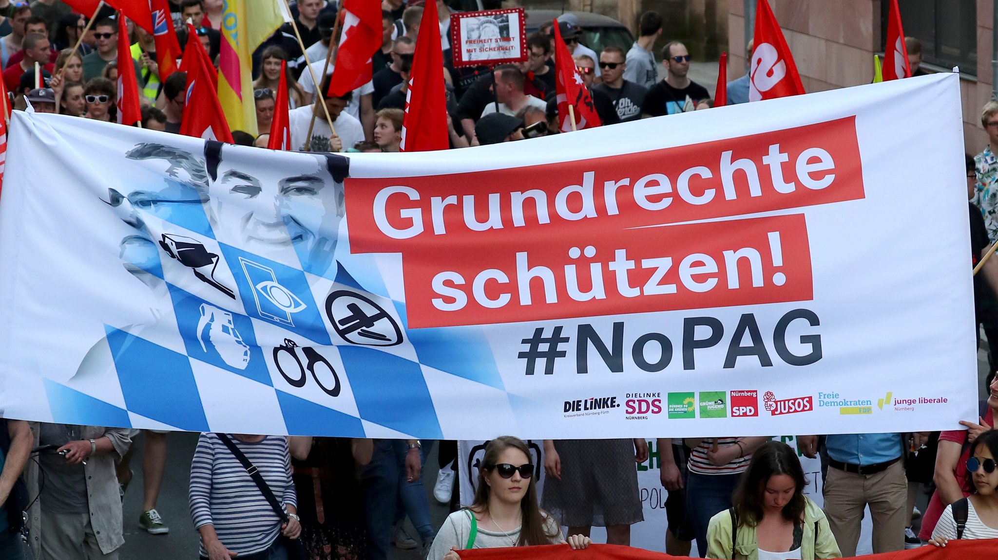 Darf Bayerns Polizei zu viel? Gesetz vor dem Verfassungsgericht