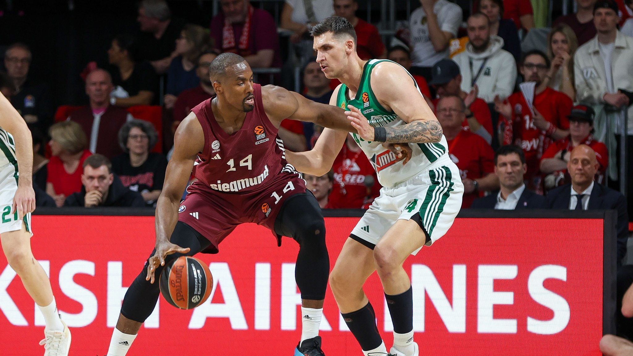 Spielszene FC Bayern Basketball - Panathinaikos Athen