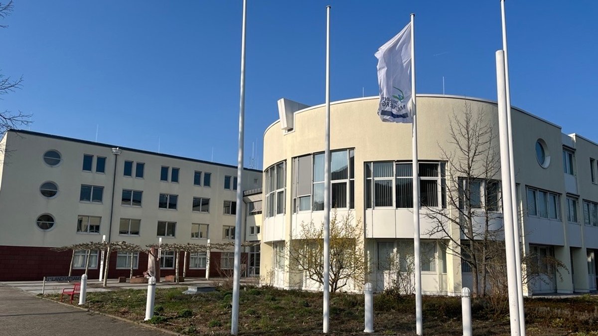 Razzien: Verdacht auf Korruption im Landratsamt Miltenberg