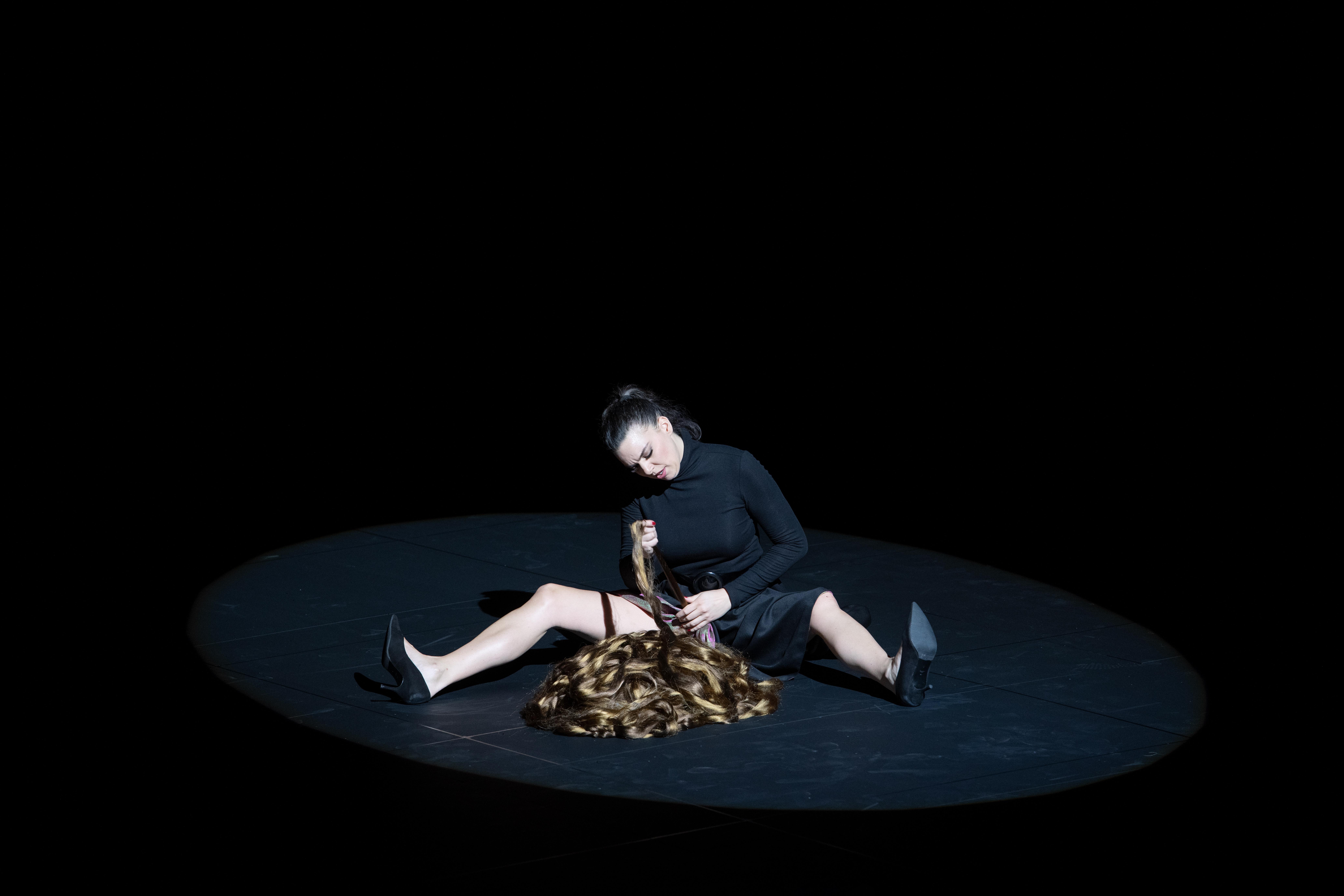 Salome beim "Schleiertanz"