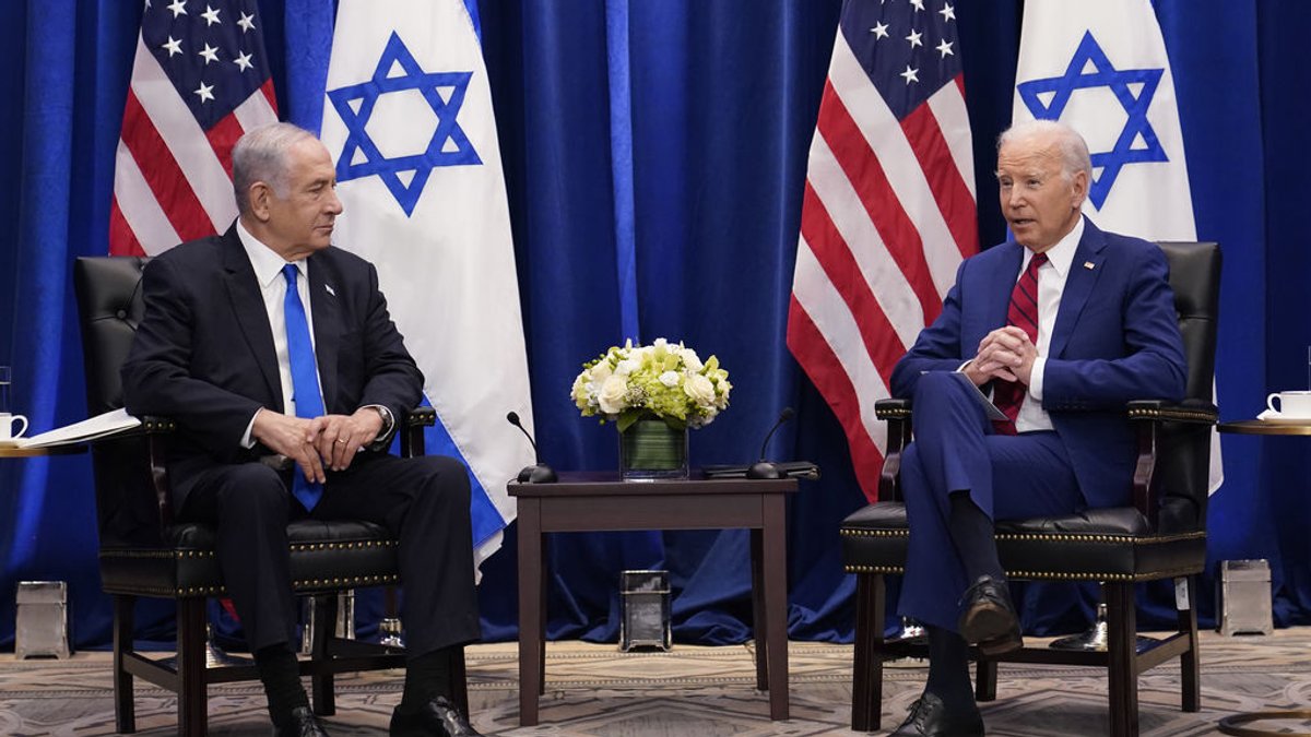 (Archivbild) US-Präsident Biden stellt Israel Bedingungen für seine weitere Unterstützung. 