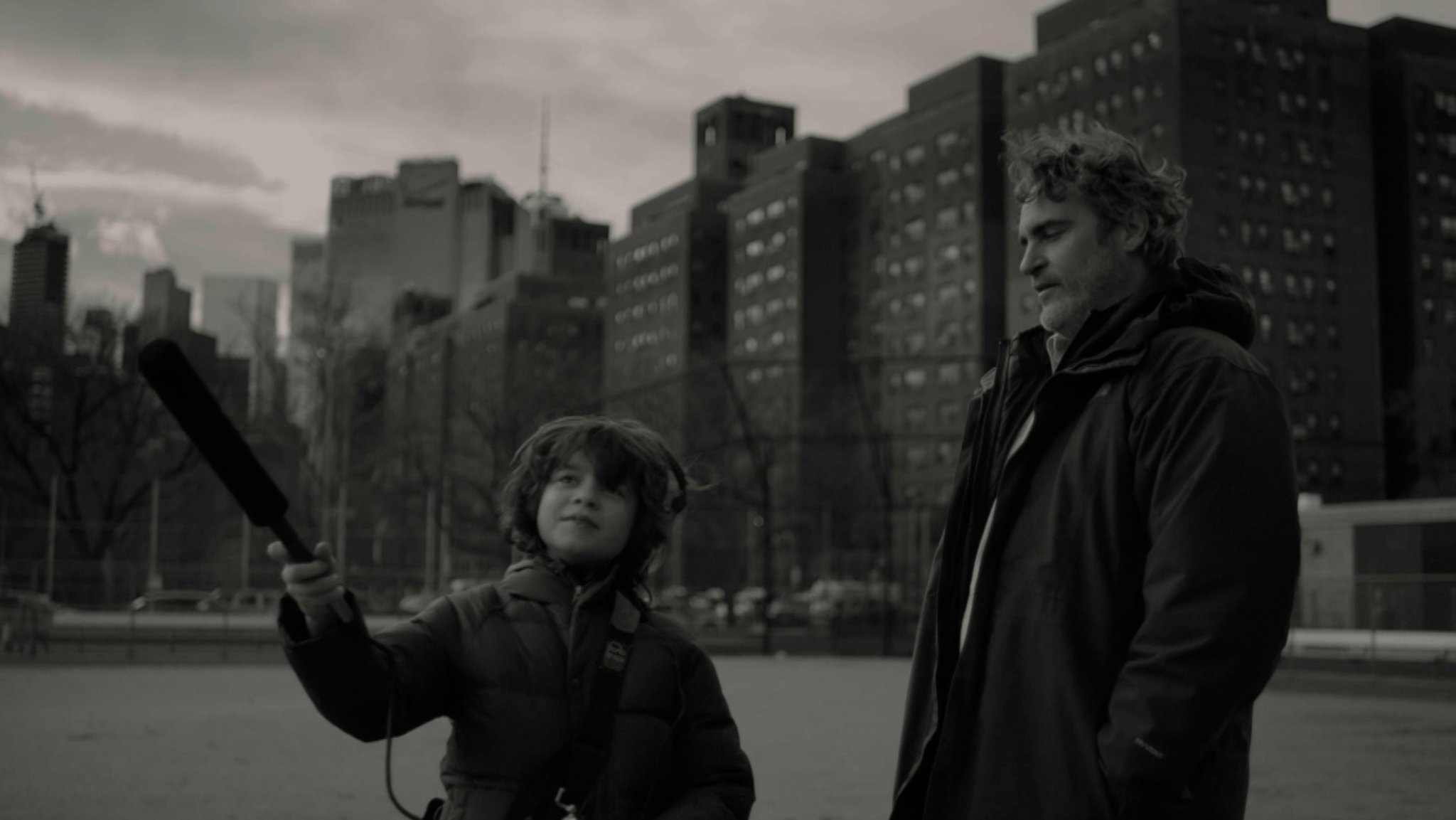 Joaquin Phoenix als Ersatzvater wider Willen in Mike Mills' "Come on, come on" (Filmszene).