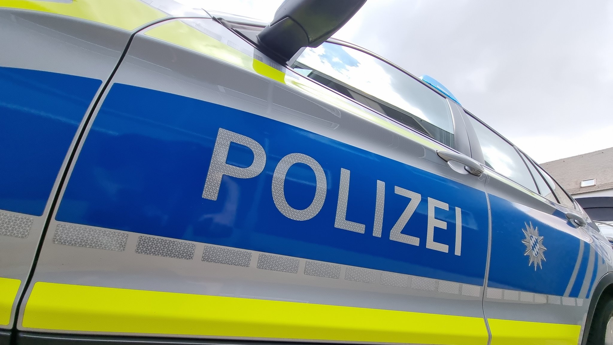 Ein Dienstwagen der Bayerischen Polizei. 