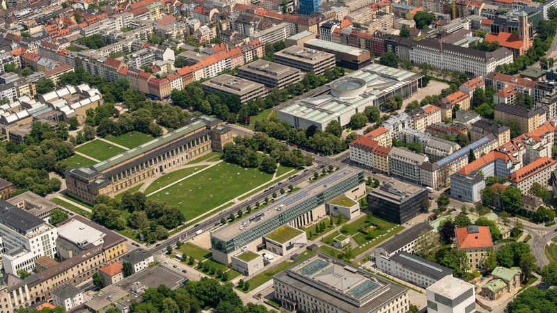 Die Pinakotheken in München | Bild: picture alliance / Peter Kneffel | Peter Kneffel Die Pinakotheken in München