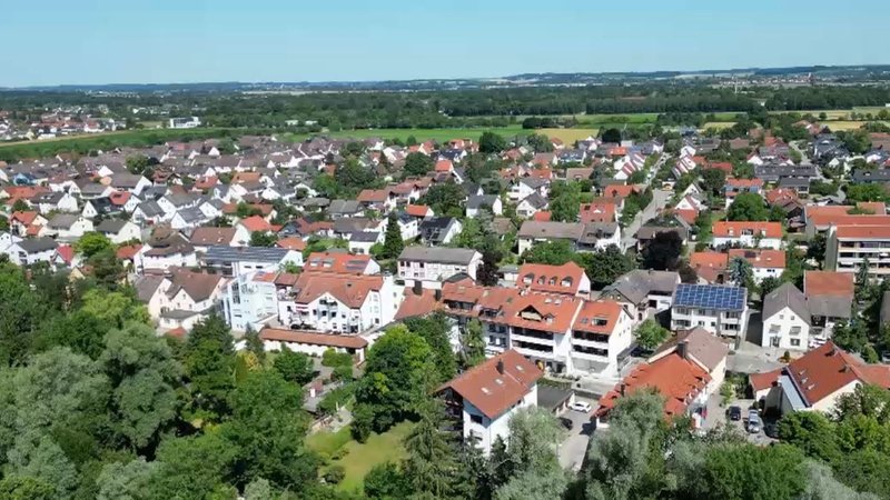 Die Gemeinde Emmering klagt gegen den Zensus. Danach fehlen ihr 322 Einwohner. Die Folge: Mehr als 3 Mio. Euro weniger Einnahmen über 10 Jahre. | Bild: BR Die Gemeinde Emmering klagt gegen den Zensus. Danach fehlen ihr 322 Einwohner. Die Folge: Mehr als 3 Mio. Euro weniger Einnahmen über 10 Jahre.