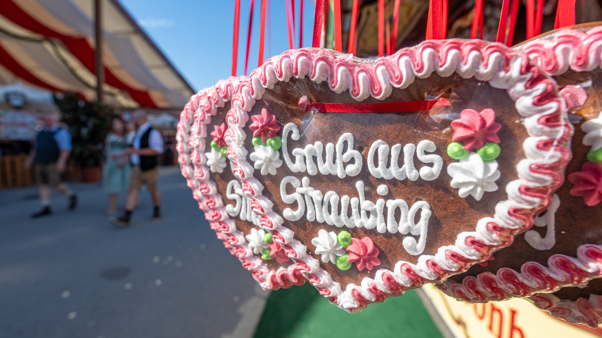 Gäubodenvolksfest: 1,25 Millionen Gäste und 680.000 Maß Bier
