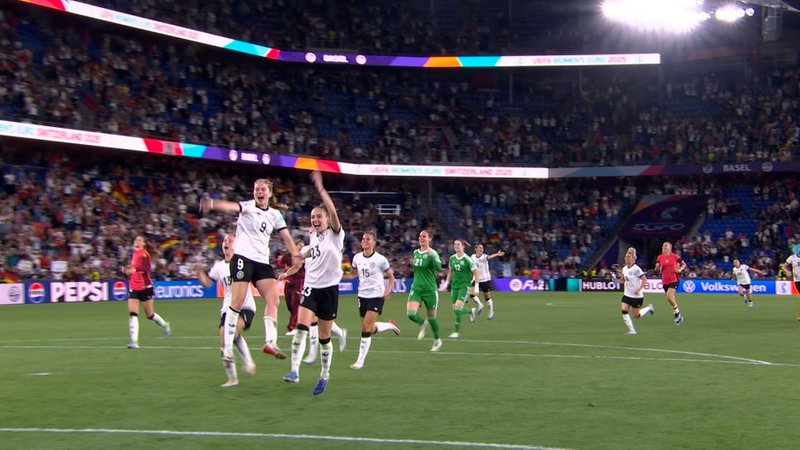 DFB-Team steht nach Elfmeterschießen im Halbfinale der Fußball-EM | Bild: Bayerischer Rundfunk 2025 DFB-Team steht nach Elfmeterschießen im Halbfinale der Fußball-EM