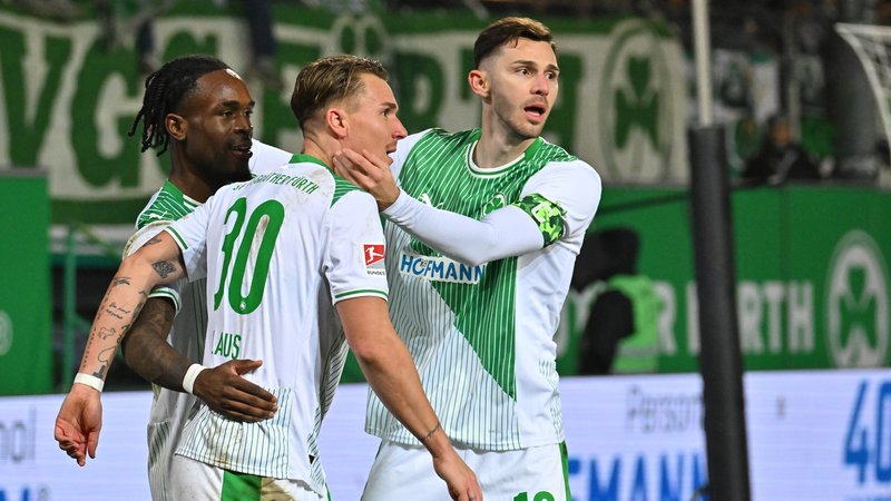Greuther Fürth - Hertha BSC | Bild: picture alliance / Sportfoto Zink / Melanie Zink | Sportfoto Zink / Melanie Zink Greuther Fürth - Hertha BSC