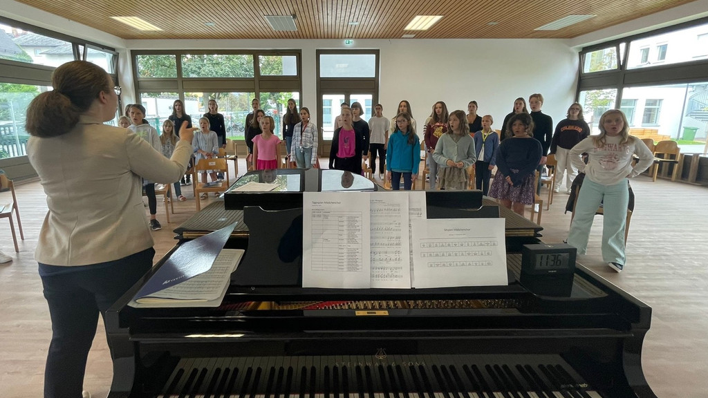 Ein historisches Ereignis der Domspatzen: erste Chorprobe bei den Mädchen