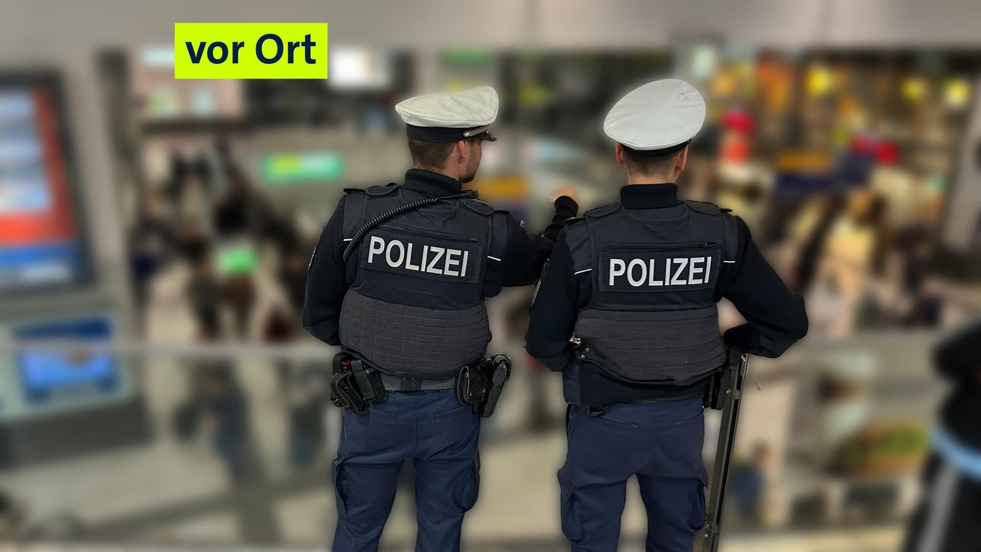 Polizisten am Hauptbahnhof Nürnberg