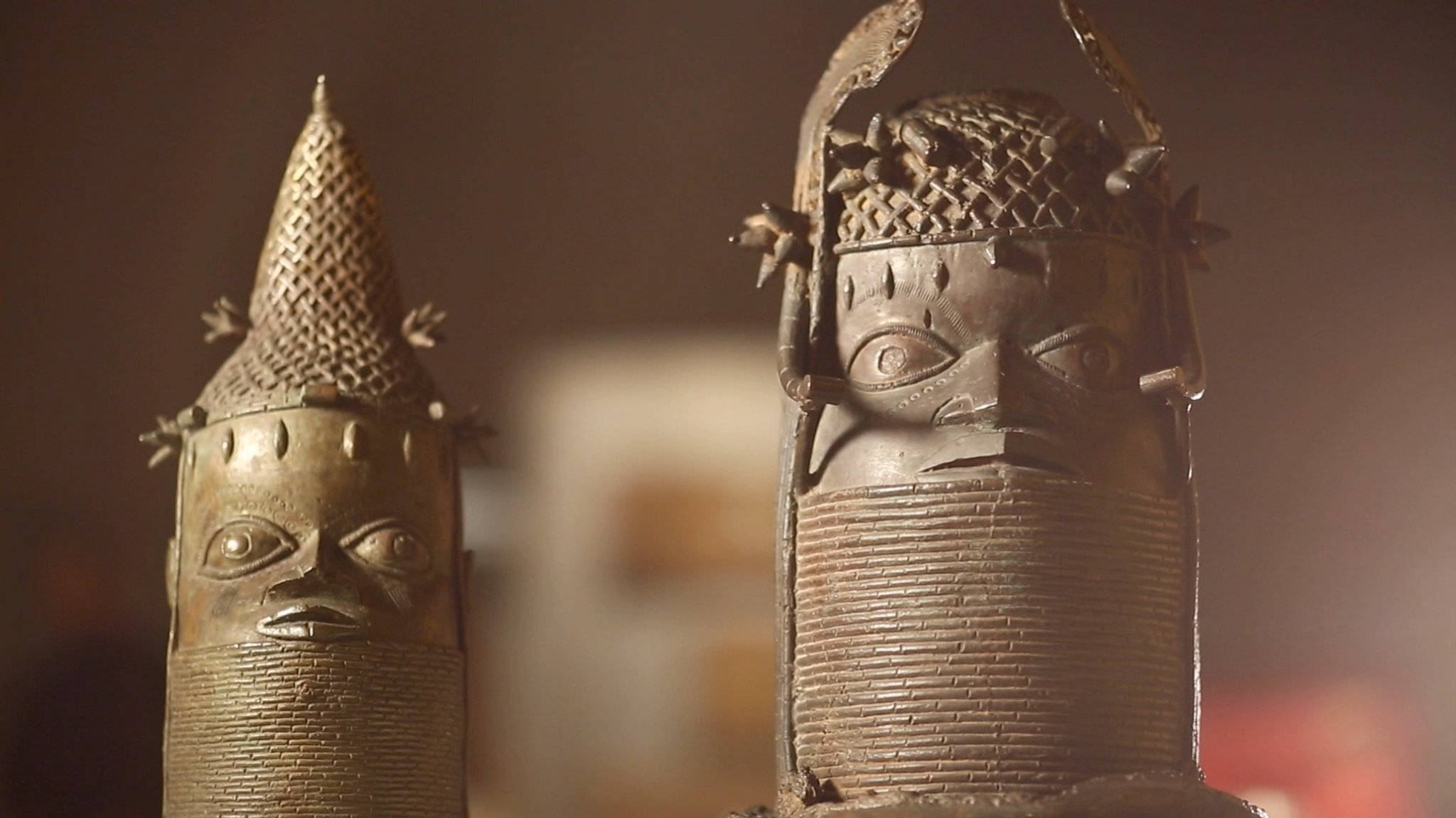 Benin-Bronzen im Museum Fünf Kontinente in München.