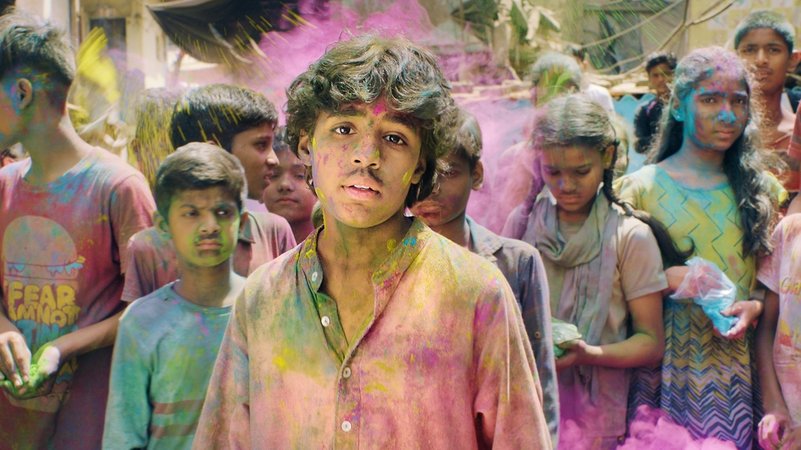 Vermisst seine indische Heimat und ganz besonders "Bollywood": Shan Robitzky in der Hauptrolle in "Träume sind wie wilde Tiger" (Filmszene).