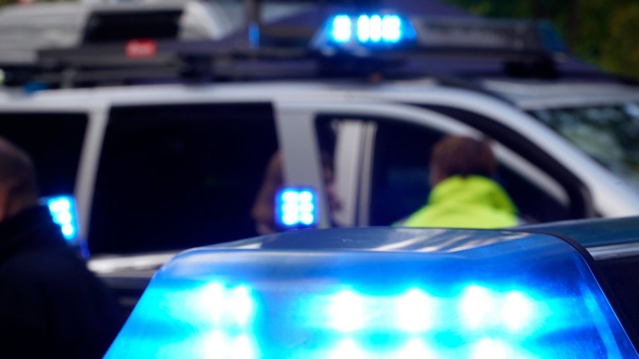 Leiche in brennendem Fahrzeug – noch viele Fragen offen